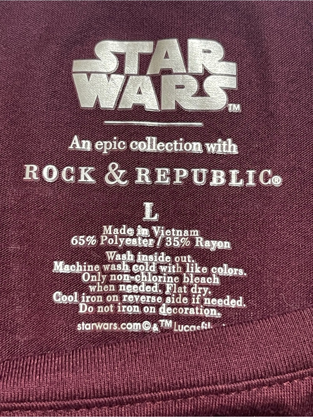 Rock & Republic x Star Wars Rhinestone Cold Shoulder Top Large Burgundy Y2K * - Picture 2 of 5